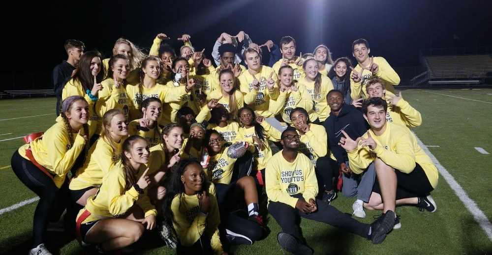 Powderpuff game creates excitement for Homecoming week