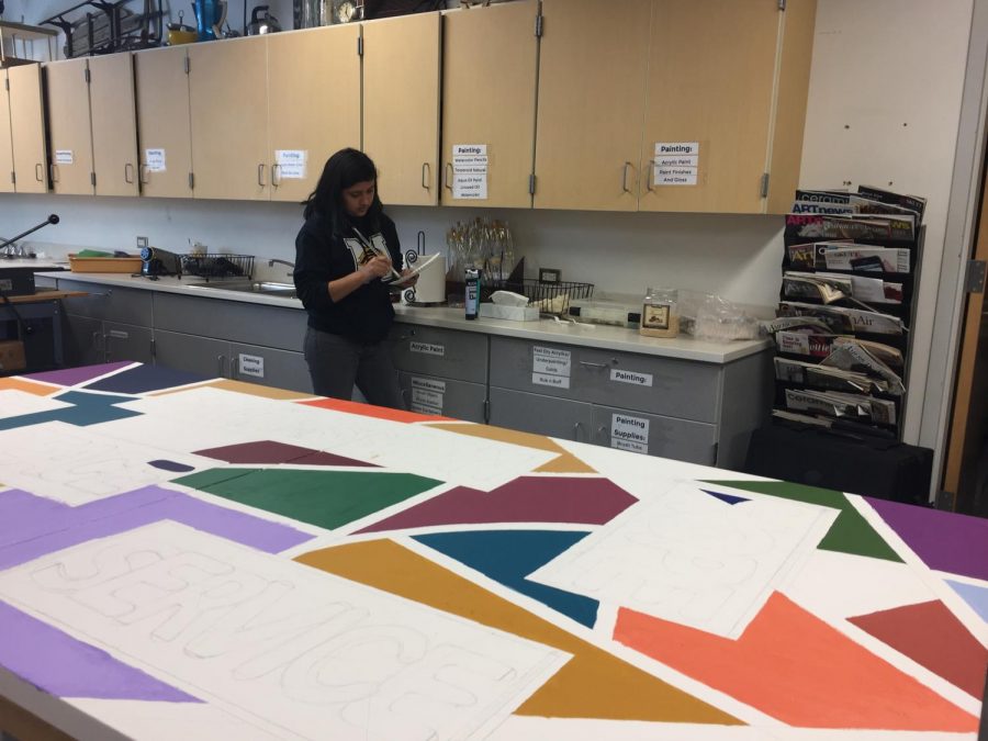National Art Honors Society creates mural for Loaves and Fishes