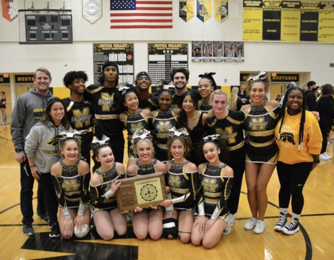 The+DVC+cheer+champions+will+have+their+sectional+competition+this+Saturday+at+Peoria+High+School%2C+with+a+chance+to+go+to+state.