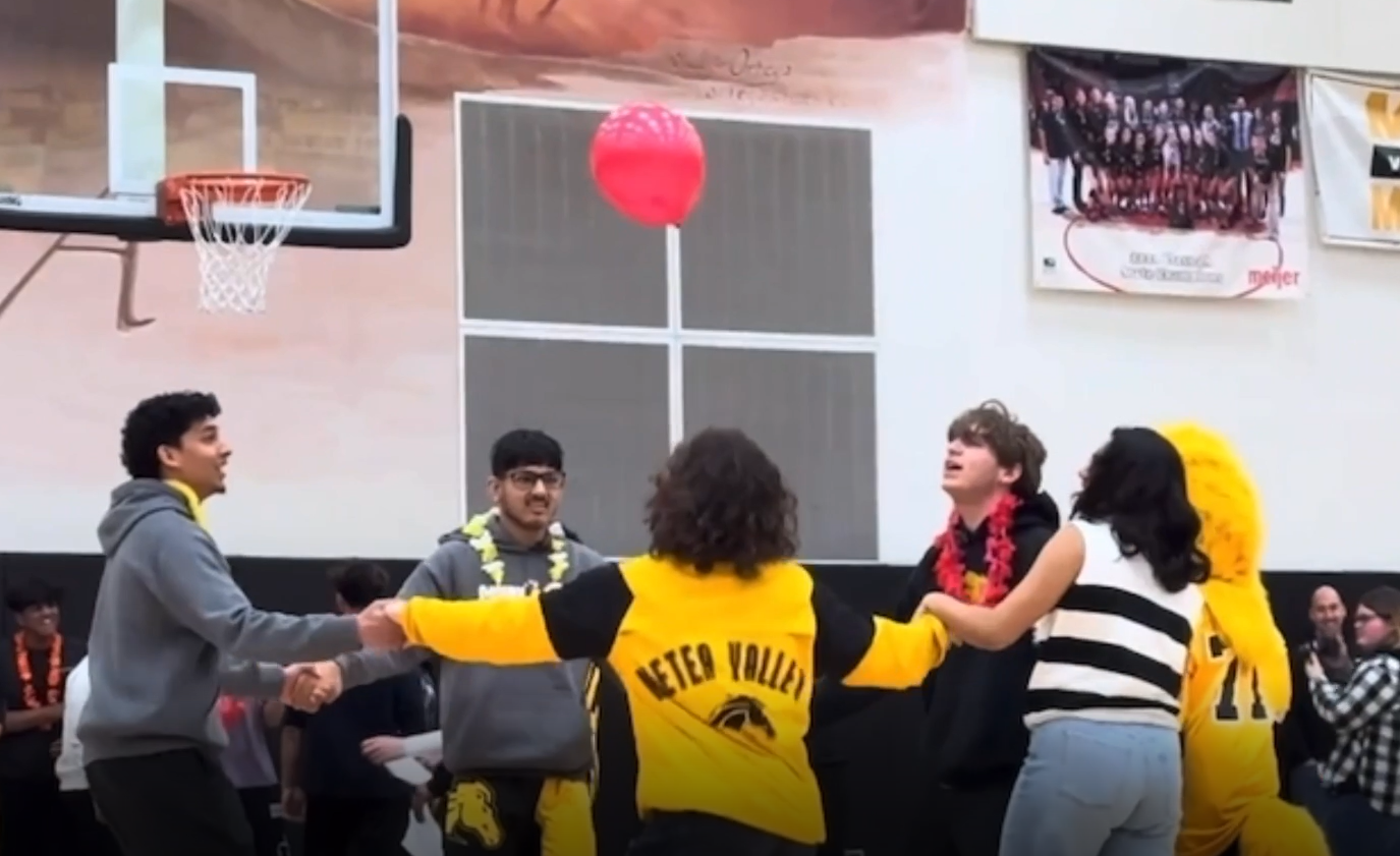 Metea Valley's Winter Pep Assembly brings students together METEA MEDIA