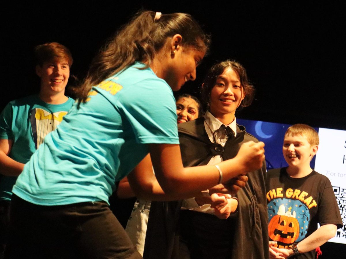 Neuqua’s theatre students and Mustang Comedy team smoothly brings smiles to viewers.