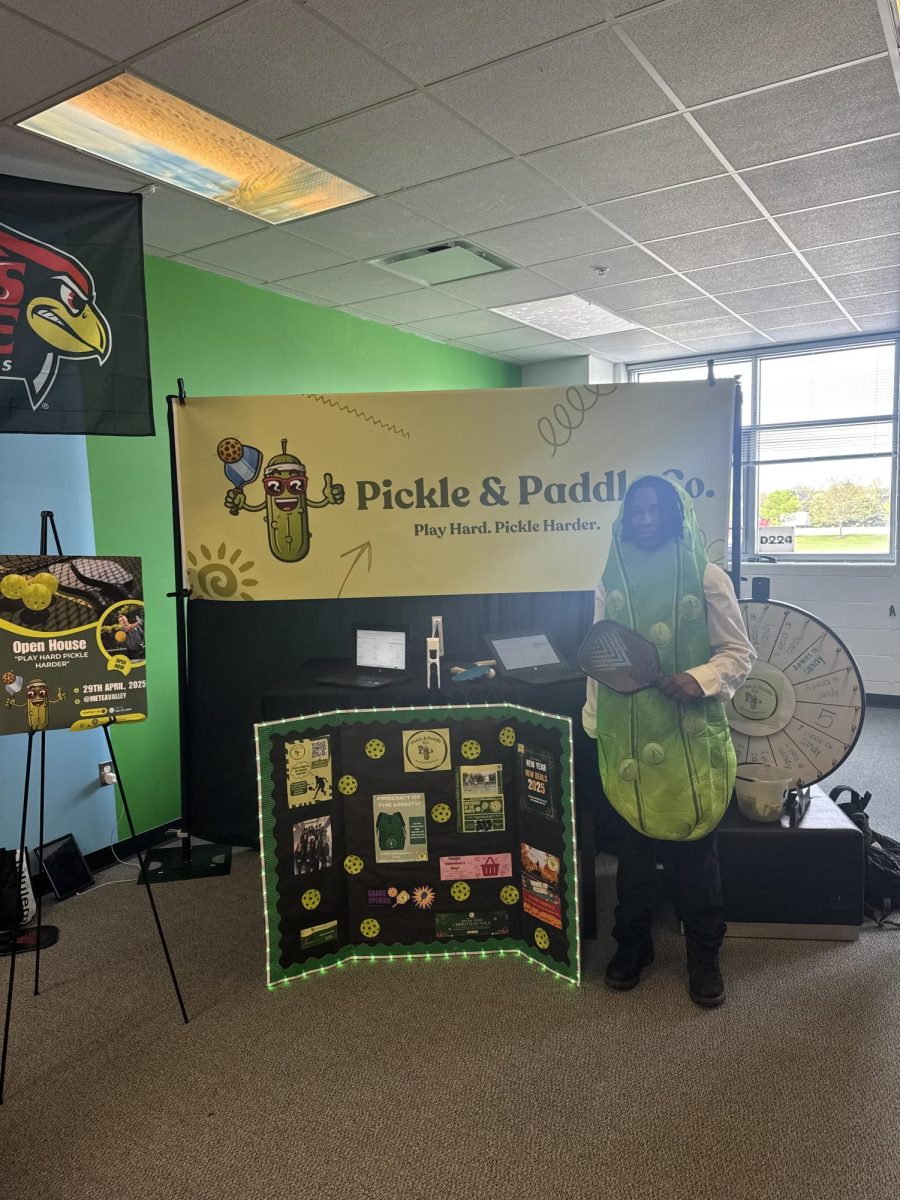 Pickle Paddle Co. participates in the in-person trade show.