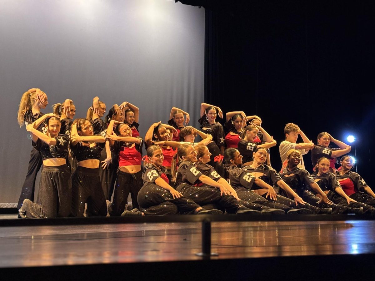 Performers of orchesis close their act with a brilliant lineup